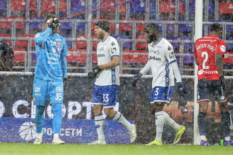 «Динамо» разгромило ЦСКА в дерби! Удаление Гонду и четыре гола