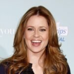 Дженна Фишер: где сейчас звезда ситкома «Офис»