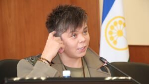 Элвин Грей: После успеха песни кукуха может съехать