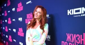 Эвелина Бледанс организует сыну трехдневную свадьбу