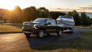 Ford и GM повысили стоимость доставки пикапов и внедорожников