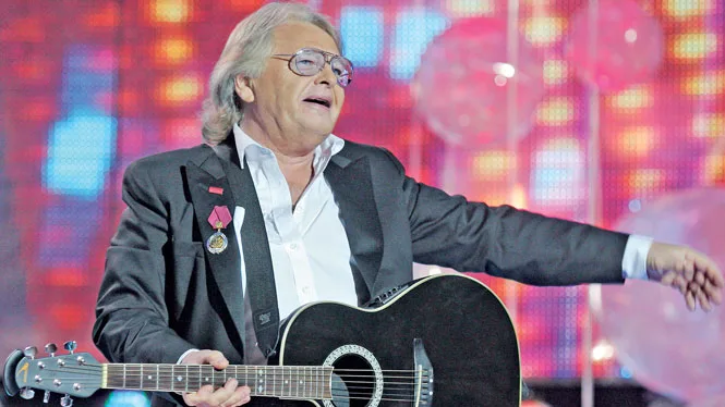 Где живет Юрий Антонов: квартира в Москве и усадьба за городом