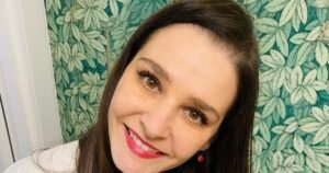 Глафира Тарханова поддержала домашние роды: «Есть признаки, по которым можно понять, что что-то не так»