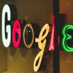 Google перестал кормить сайты: трафик из поиска обрушился