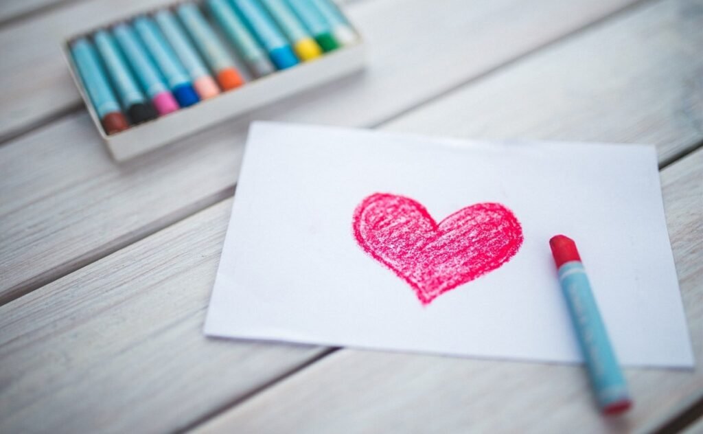 Гороскоп на 22 марта: Рыбы ощутит тягу к новому, а Овен будет щедр