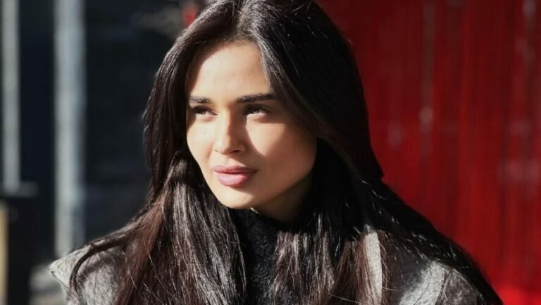 Гульназ Асаева попала в серьезное ДТП с командой