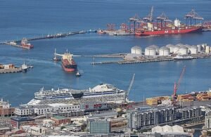 Иран начал минировать Ормузский пролив