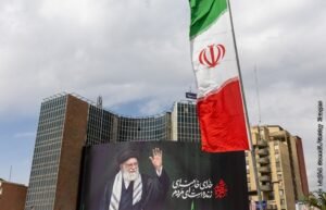 Иран отложил объявление преемника Хаменеи из-за опасений по безопасности