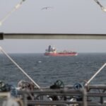 Иран усиливает оборону острова Харк в преддверии возможных действий США