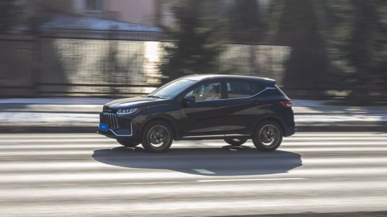 Jetour сокращает модельный ряд в РФ: что ждет российский рынок?