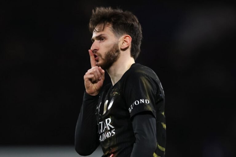 Хвича Кварацхелия творит магию: «ПСЖ» разгромил «Челси» со счётом 5:2