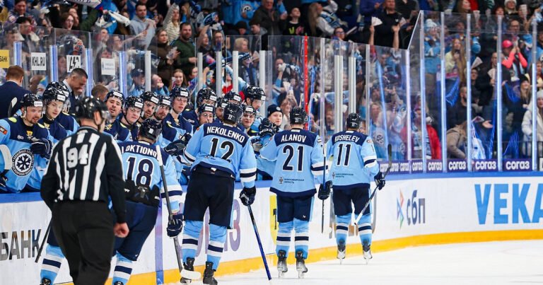 КХЛ: Определилась первая пара плей-офф