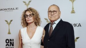 Кончаловский и Высоцкая посетили церемонию награждения в кино