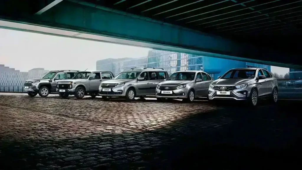 Lada обновляет названия комплектаций: теперь на русском