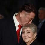 Лепс отметил 90-летие мамы в Сочи с бывшей женой