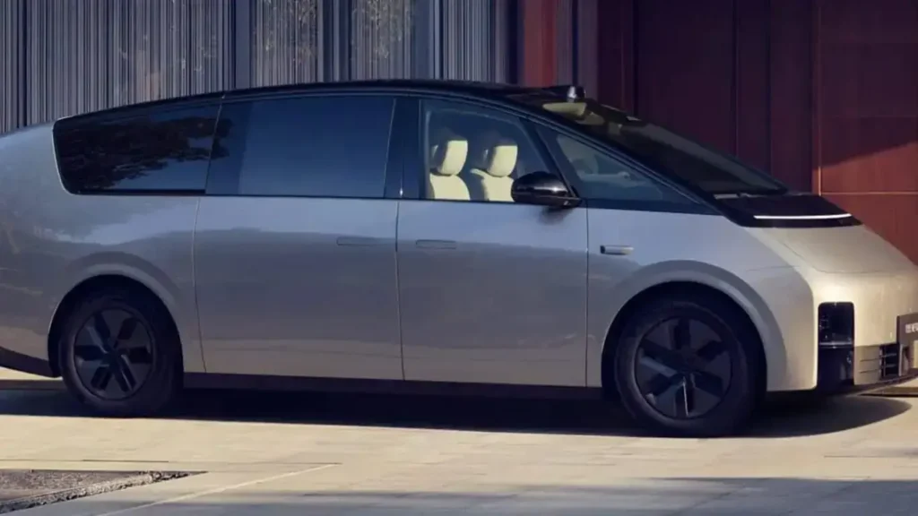 Li Auto завершила более 97% отзывной кампании электромобиля MEGA