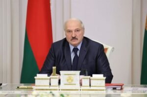 Лукашенко поздравил Ким Чен Ына с переизбранием на пост лидера КНДР