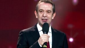 Машков передал премию «Ника» в Фонд защитников Отечества