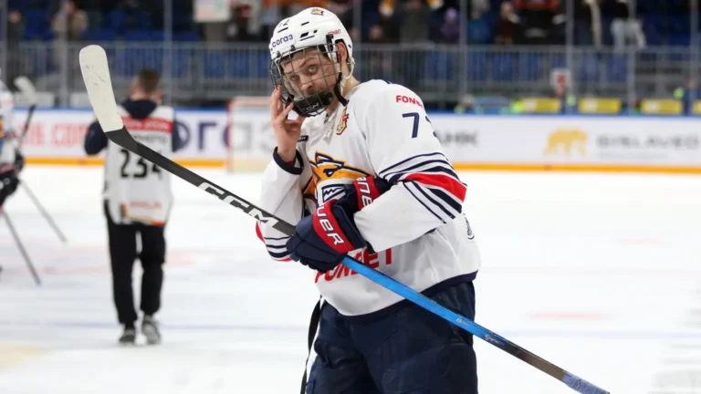 Металлург Мг обыграл Трактор в серии буллитов - LiveSport.Ru