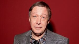 Михаил Ефремов радикально сменил имидж перед премьерой спектакля