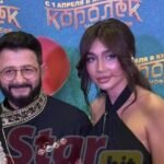 Михаил Галустян и его новая девушка Лилия на премьере «Королька моей любви»