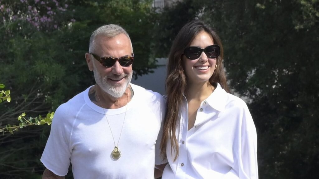 Миллионер Джанлука Вакки опубликовал редкое фото с семьей