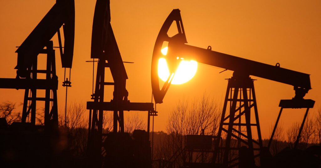 Минфин США разъяснил условия смягчения санкций на российскую нефть