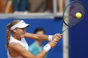 Мирра Андреева с трудом стартовала на турнире в Майами