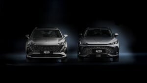 Москвич запустил продажи кроссоверов М70 и М90