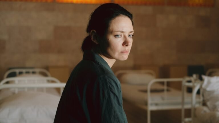 Новый детектив 'На льду' уже удивляет своей мрачностью