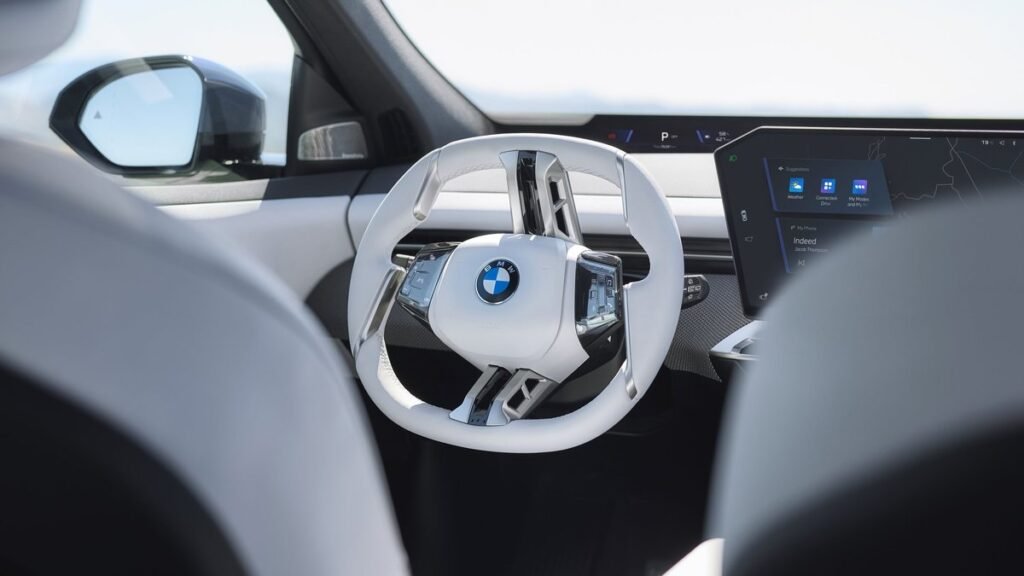 Новый электрический BMW iX3: официальные фото и детали