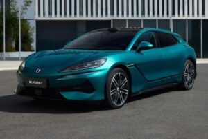 Обновленный Denza Z9 GT: рекордный запас хода для электрокара