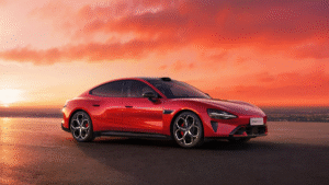 Обновленный Xiaomi SU7 бьет рекорды: 15 тысяч заказов за 8 часов