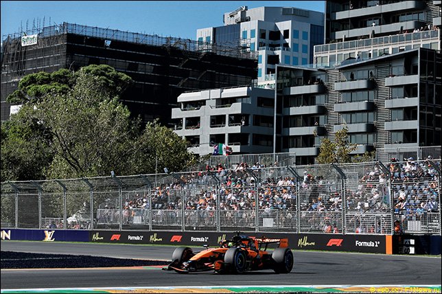 Оскар Пиастри стал лидером второй тренировки в Мельбурне