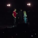 Пара из Воронежа оказалась в неловкой ситуации на концерте Басты