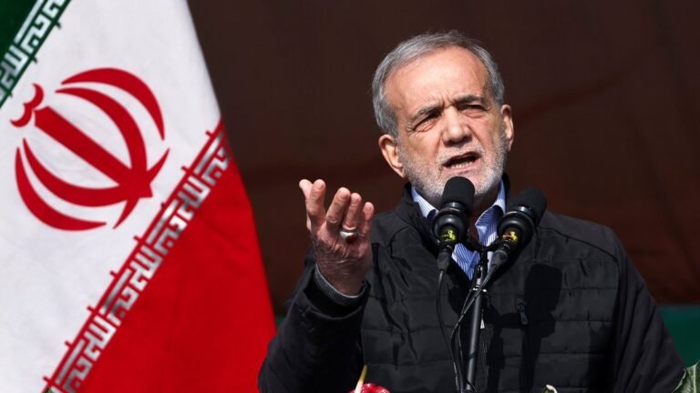 Пезешкиан: страны начали посреднические усилия для урегулирования в Иране