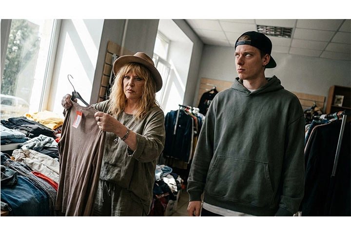 Пиджак как символ: как эмиграция изменила жизнь Пугачёвой и Пресняковых