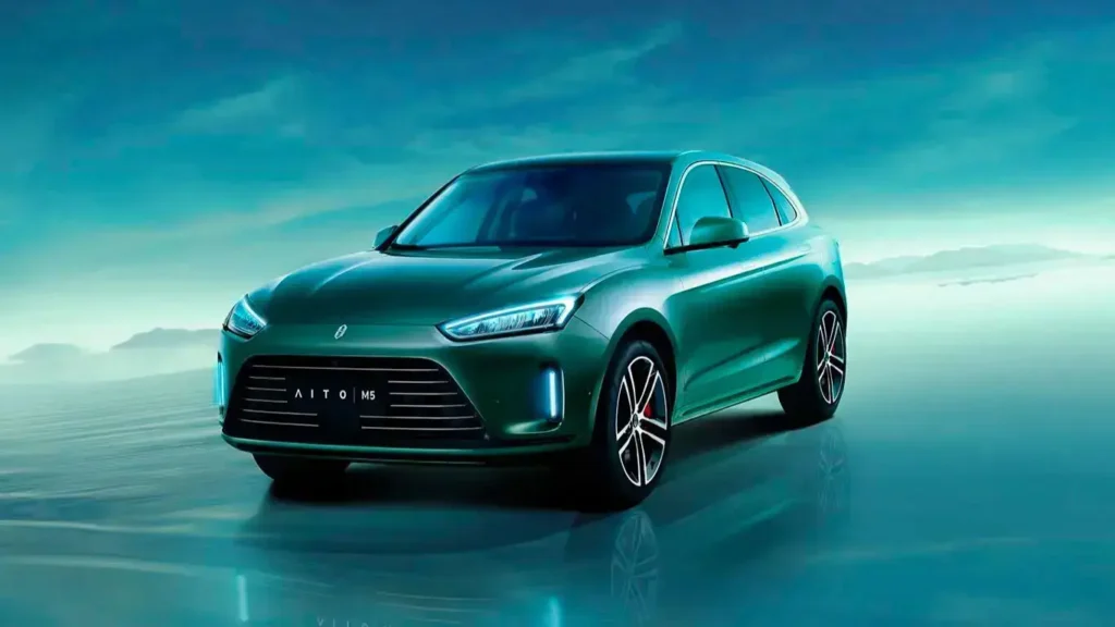 Продажи гибридов Aito в России резко упали из-за роста цен