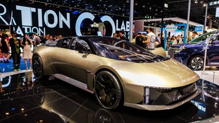 Продажи JAC в России резко упали: причины и перспективы