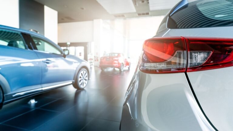 Продажи новых авто в РФ выросли на 8,5% в начале марта