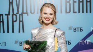 Режиссер Дарья Лебедева: Премия МХТ за ромком «Сводишь с ума»