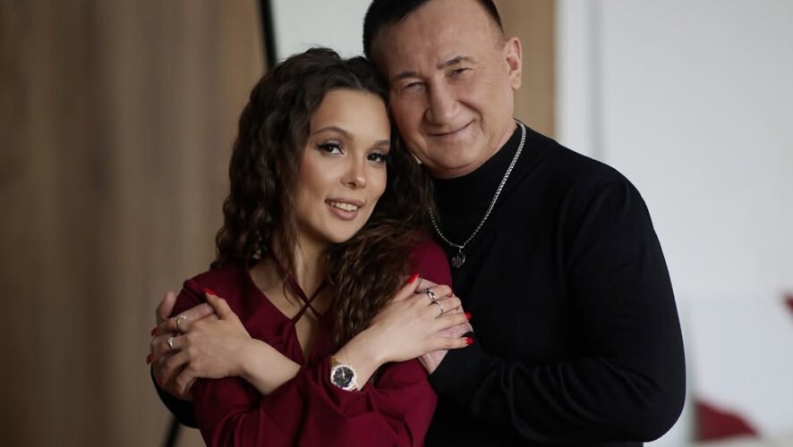 Ринат Рахматуллин и его молодая жена узаконили отношения