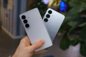 Samsung Galaxy S26 или Galaxy S25: что выбрать и стоит ли переплачивать