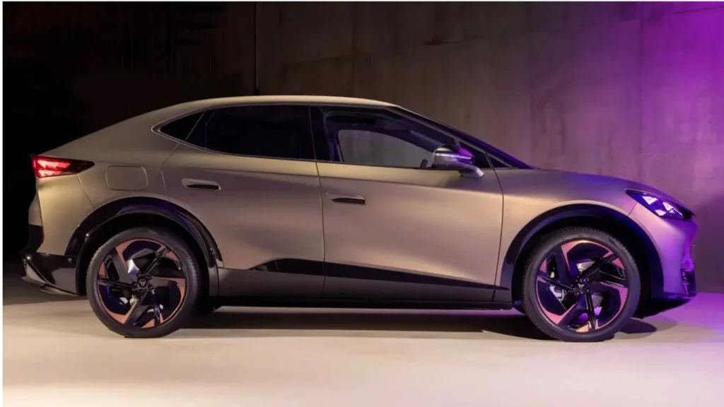 SEAT обновит электрический кроссовер CUPRA Tavascan