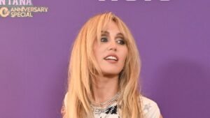 Секретный роман Майли Сайрус: новые подробности