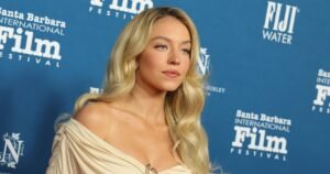 Сидни Суини снова поразила сеть откровенной фотосессией