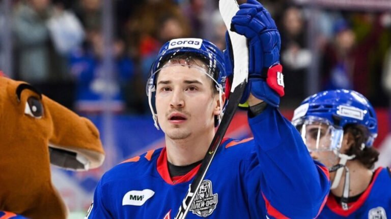 СКА - Динамо Мн: прямая трансляция и результат матча КХЛ