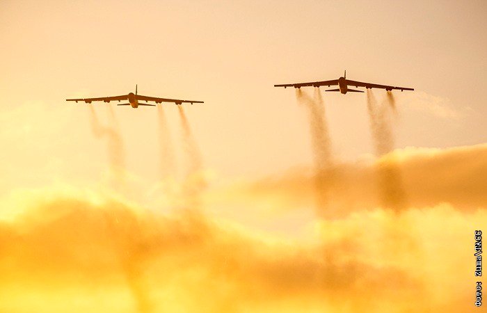 США направили стратегические бомбардировщики B-52H к границам Ирана
