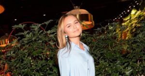 Стеша Маликова застряла в Дубае из-за отмены рейсов