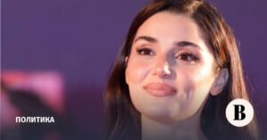 Турецкий суд выдал ордер на арест звезды сериала «Постучись в мою дверь»